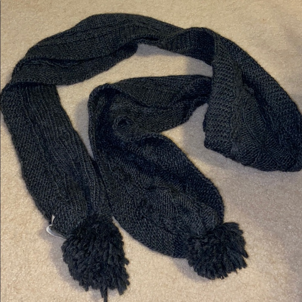 Poof ball gray scarf